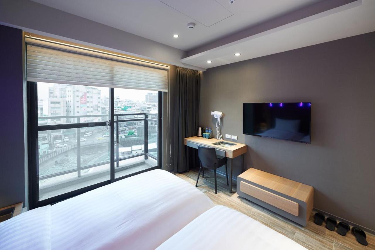 Kiwi Share Hotel Чжунли Экстерьер фото
