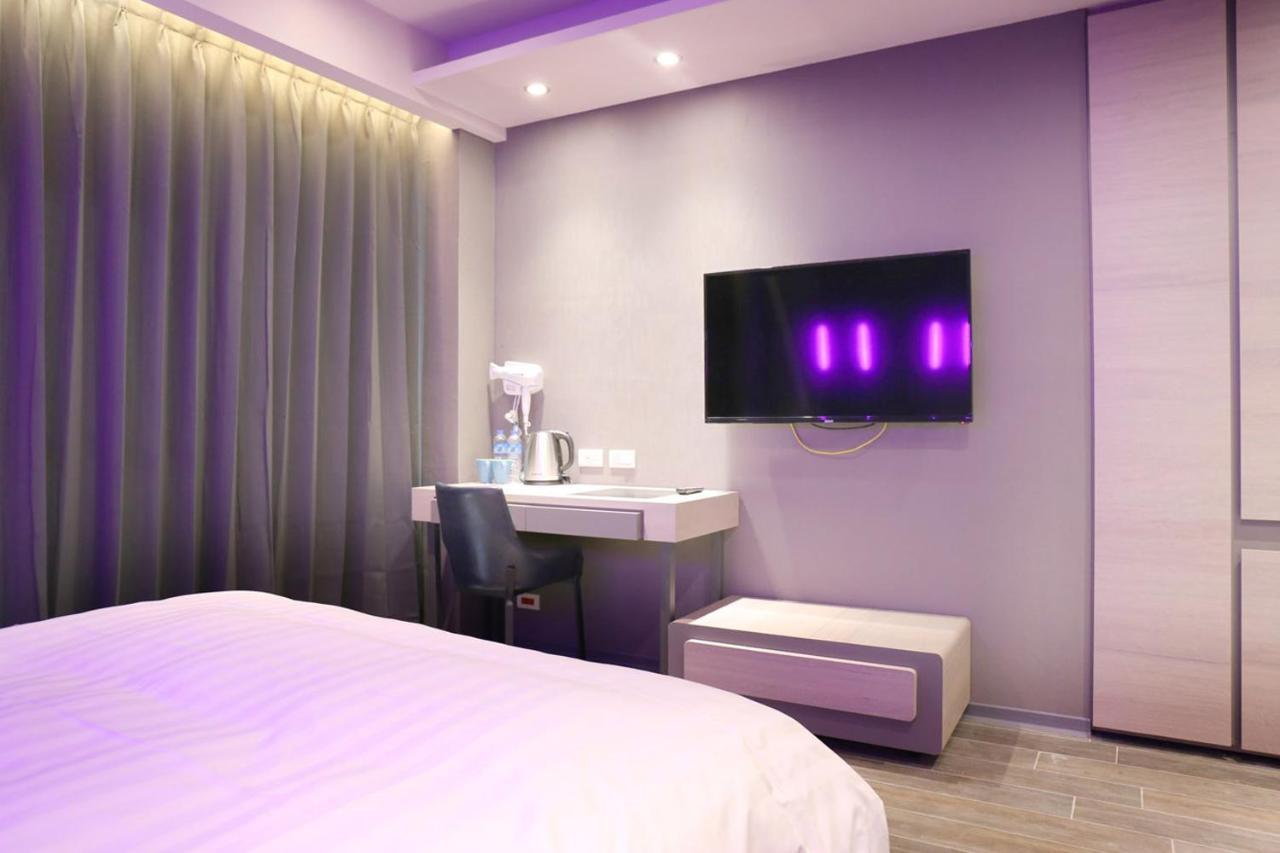 Kiwi Share Hotel Чжунли Экстерьер фото