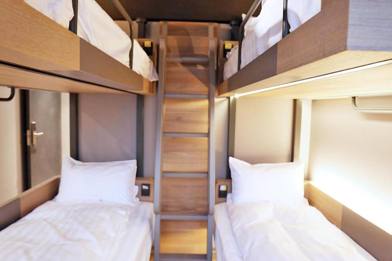 Kiwi Share Hotel Чжунли Экстерьер фото