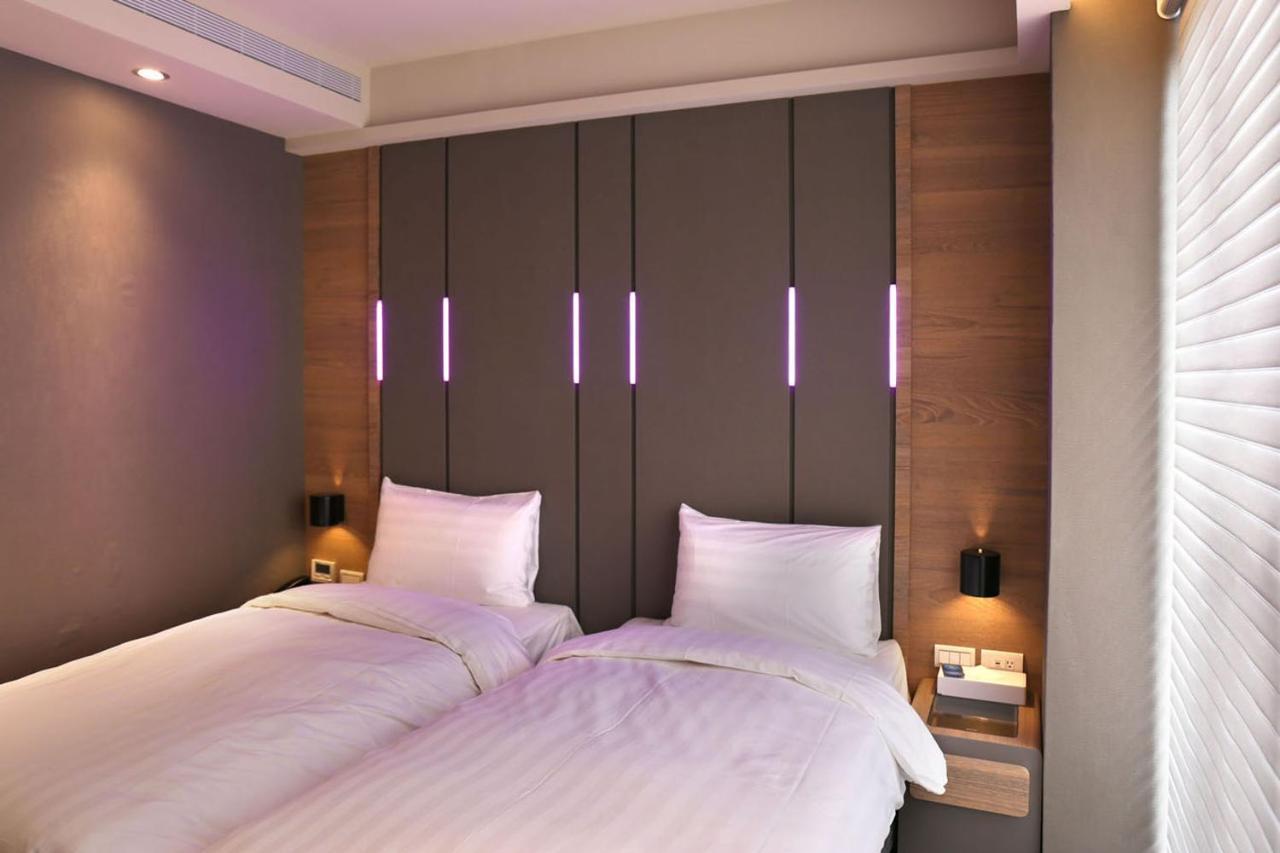 Kiwi Share Hotel Чжунли Экстерьер фото