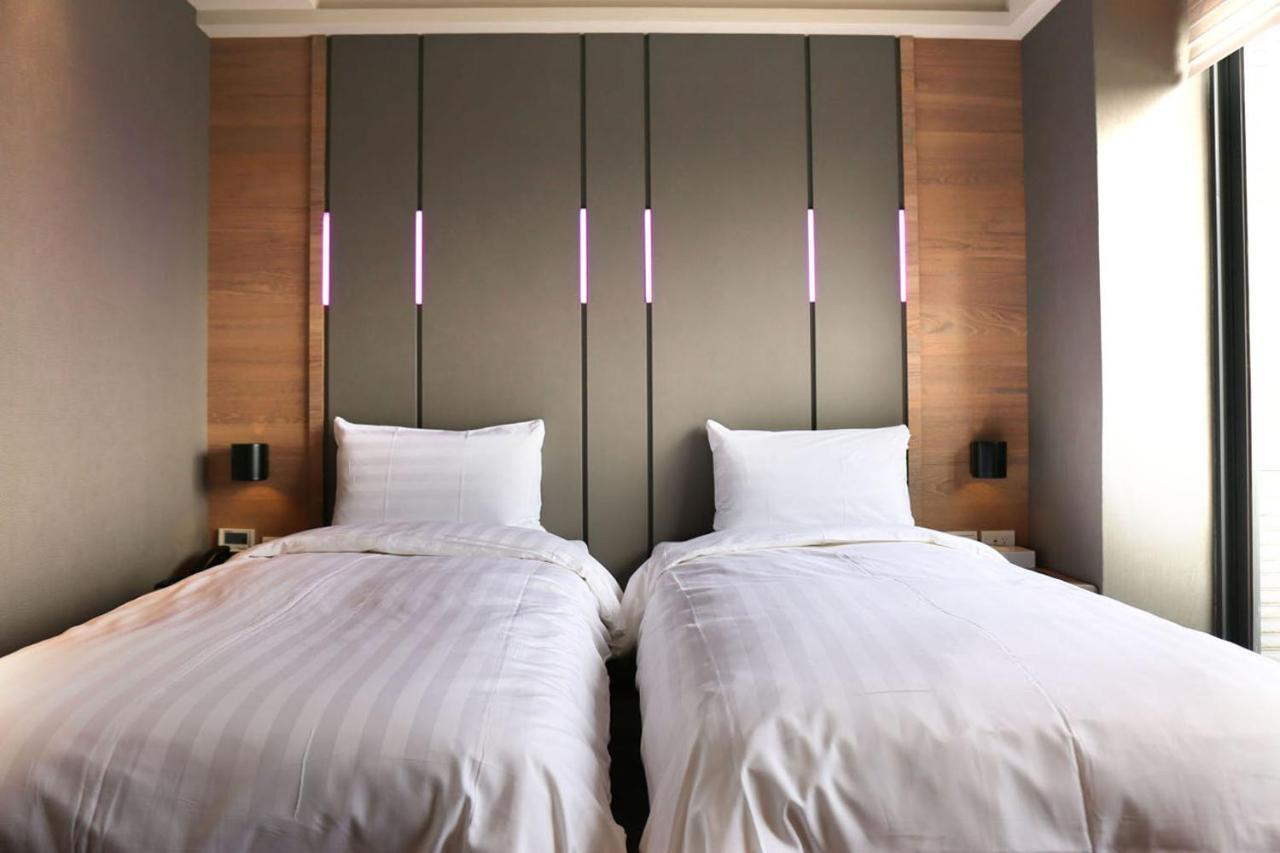 Kiwi Share Hotel Чжунли Экстерьер фото